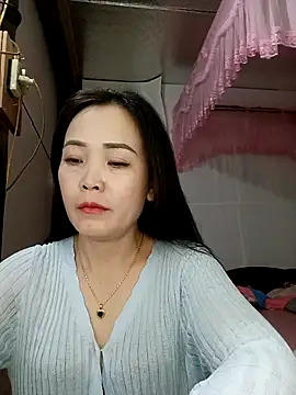 Feeling-hot online show from 02/19/26, 09:27