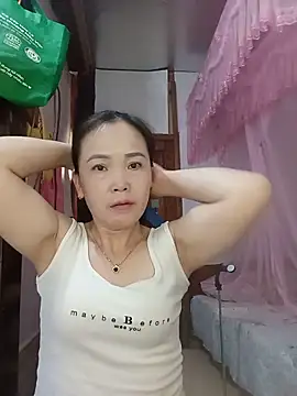 Feeling-hot online show from 05/20/26, 03:02