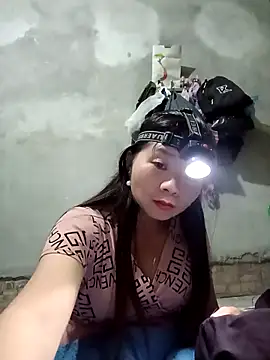 vangkt-cute online show from 12/21/25, 11:50