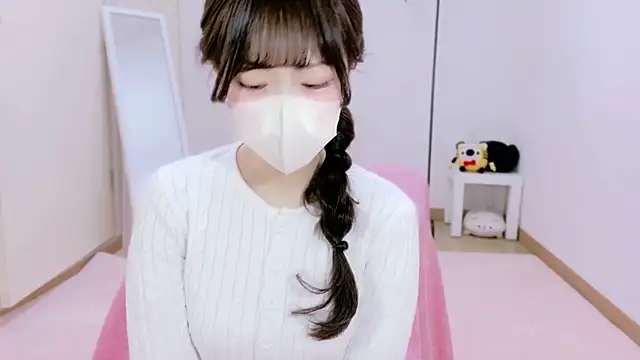 arisu-chan online show from 11/13/25, 11:09