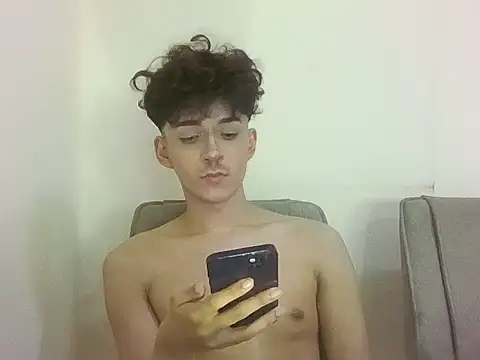 aallenbiju online show from 11/10/25, 10:58