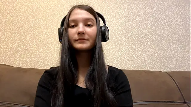 AurorAurora online show from 12/05/25, 08:23