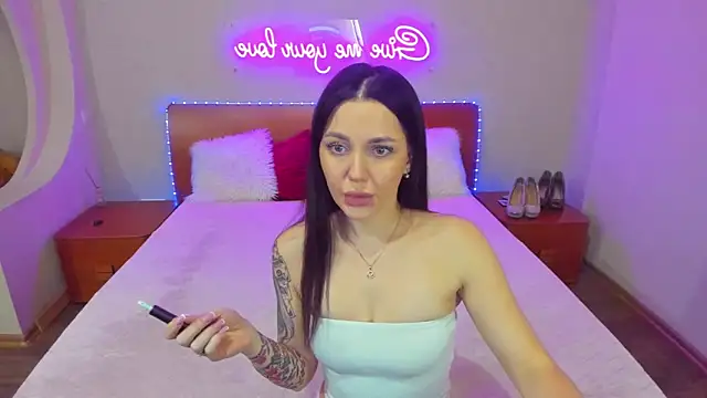 Snapshot of Milanka_Crazy chatting on 02/26/26, 08:35 Milanka Crazy online show from 02/26/26, 08:35