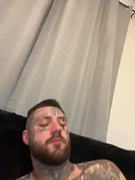 Snapshot of magicmichaell chatting on 03/29/26, 12:16 magicmichaell online show from 03/29/26, 12:16