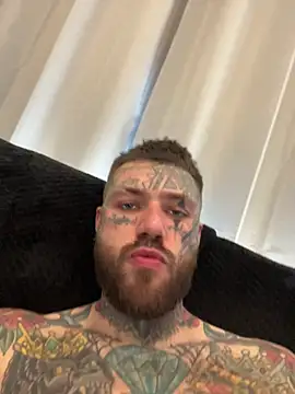 Snapshot of magicmichaell chatting on 04/07/26, 01:55 magicmichaell online show from 04/07/26, 01:55