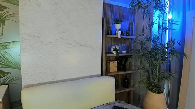 ReiAyanamy online show from 04/06/26, 08:21