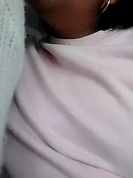 Sarahy- online show from 11/24/25, 03:56