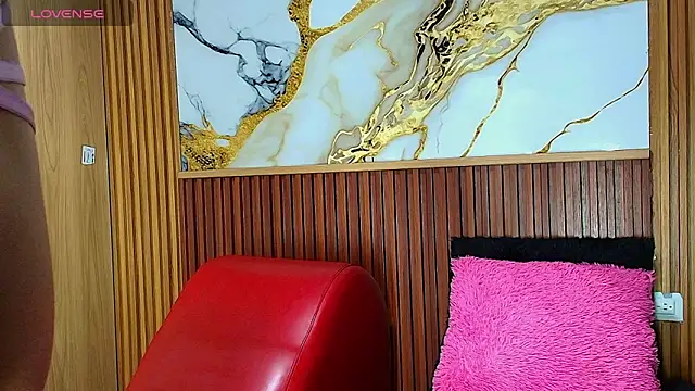 Snapshot of meliangels303av chatting on 04/07/26, 02:45 meliangels303av online show from 04/07/26, 02:45