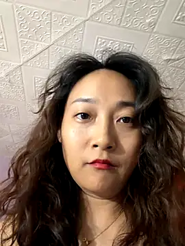 Snapshot of UU_168 chatting on 11/21/25, 09:30 UU 168 online show from 11/21/25, 09:30