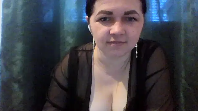 Vitalina282128 online show from 04/28/26, 06:40