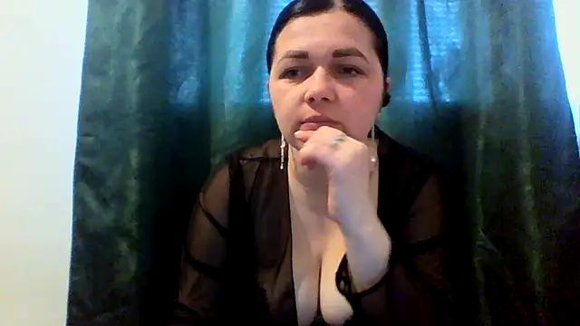 Vitalina282128 online show from 04/29/26, 07:45