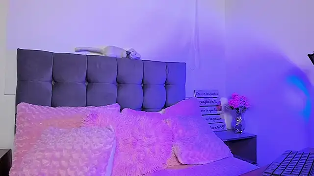 hazz smith online show from 11/18/25, 01:00