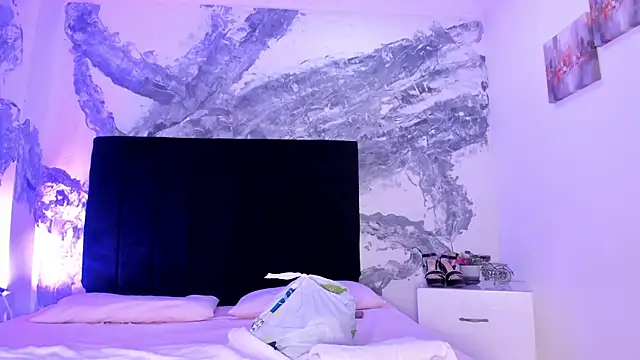 Snapshot of lilithDraven_ chatting on 02/17/26, 03:58 lilithDraven online show from 02/17/26, 03:58