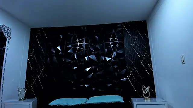 Snapshot of lilithDraven_ chatting on 03/18/26, 03:53 lilithDraven online show from 03/18/26, 03:53