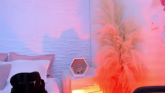 Snapshot of lilithDraven_ chatting on 03/22/26, 04:05 lilithDraven online show from 03/22/26, 04:05