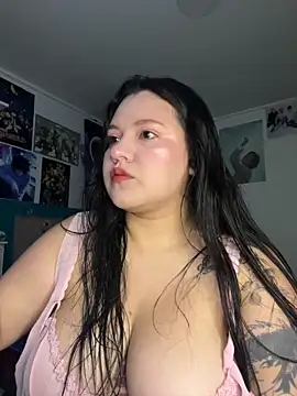 Snapshot of Just_danna chatting on 04/24/26, 05:21 Just danna online show from 04/24/26, 05:21
