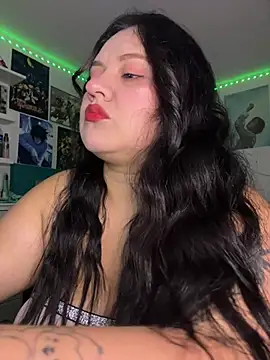 Snapshot of Just_danna chatting on 05/25/26, 04:07 Just danna online show from 05/25/26, 04:07