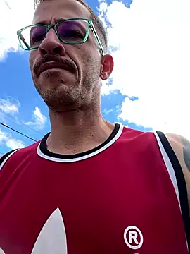 Lucasjandre online show from 01/10/26, 12:51