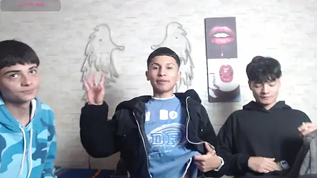 axel milo kairo and noa online show from 12/01/25, 08:36