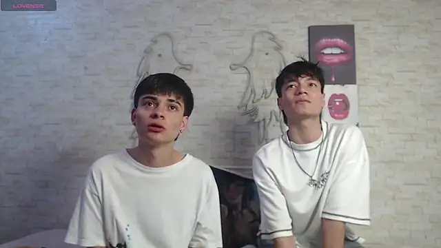 axel milo kairo and noa online show from 01/10/26, 07:48