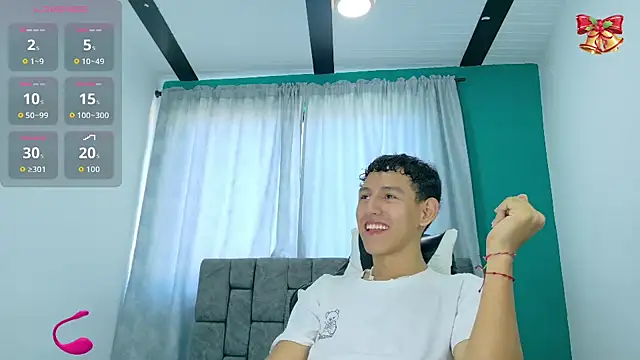 FelipeGonzalezz online show from 11/27/25, 12:51