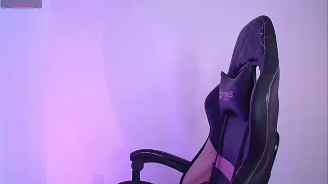 Millie bobby online show from 02/25/26, 08:51