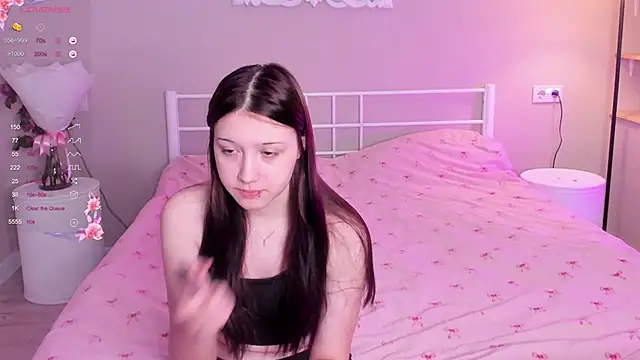 luxmeltmoon online show from 12/19/25, 03:57