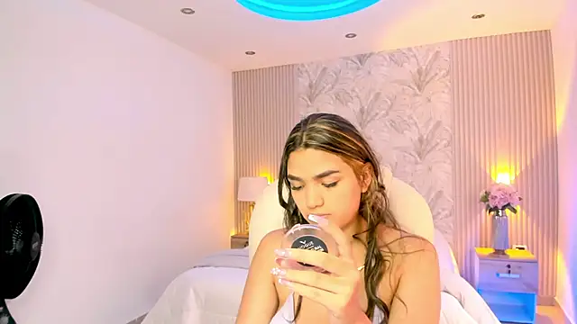 Kim stonee online show from 01/05/26, 07:28