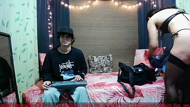 Snapshot of wild_duo777 chatting on 05/10/26, 01:44 wild duo777 online show from 05/10/26, 01:44