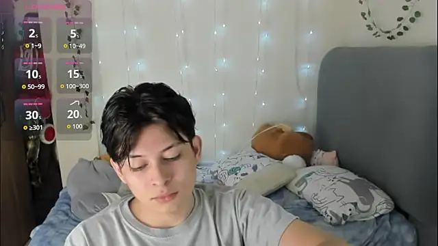 Felix kitty online show from 01/31/26, 08:29