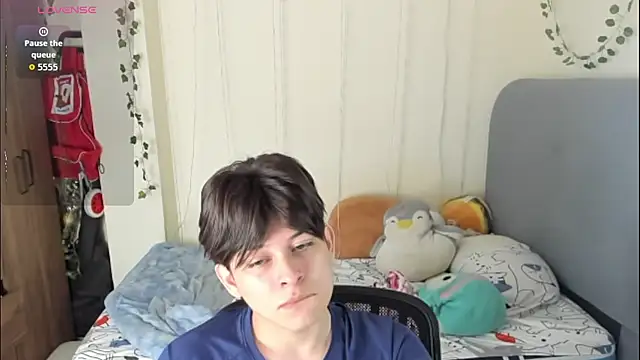 Felix kitty online show from 02/15/26, 07:10