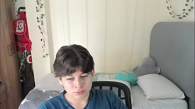 Felix kitty online show from 03/05/26, 07:54