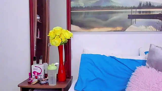 Aurora Real online show from 01/08/26, 02:36