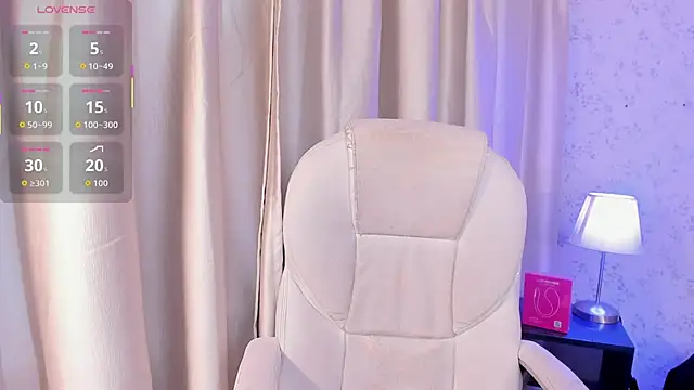 cleeo nile online show from 11/25/25, 04:01