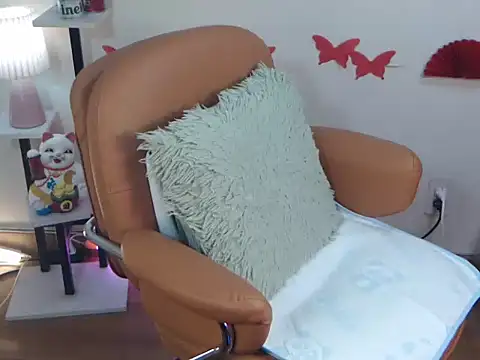 Snapshot of Dua-Mini chatting on 01/19/26, 02:48 Dua-Mini online show from 01/19/26, 02:48