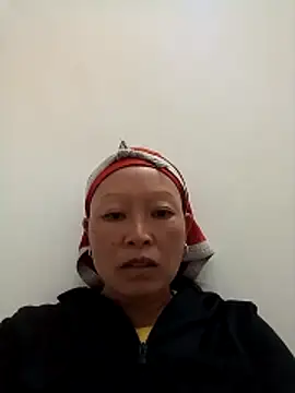 girl-hot2x online show from 11/20/25, 01:44