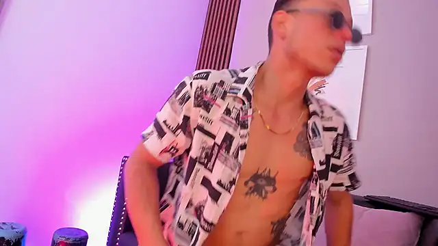 fuller444 online show from 11/11/25, 05:40