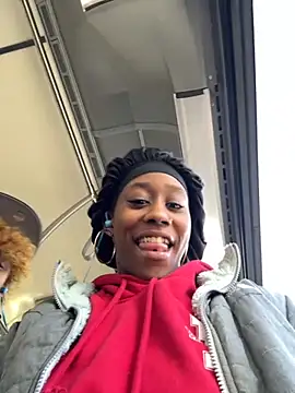 Hefnerbabyy online show from 11/18/25, 06:45