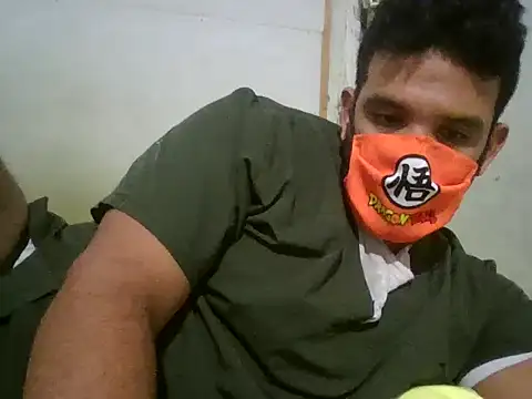 Snapshot of josecamsex27 chatting on 05/07/26, 01:22 josecamsex27 online show from 05/07/26, 01:22