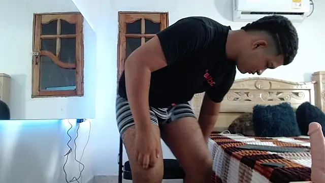 mathews    online show from 11/20/25, 04:01