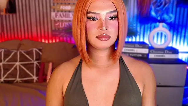 UrGoddess Sofia online show from 04/18/26, 07:29