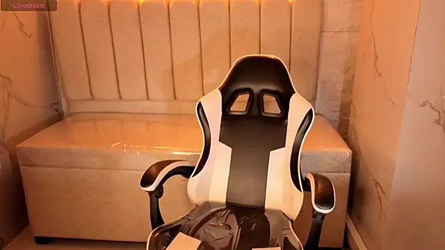 Juliana Tx online show from 01/08/26, 01:02