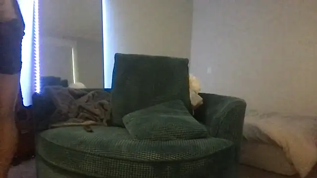 sculpteddesire online show from 11/27/25, 09:17