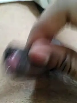 Snapshot of Raaz_thesole chatting on 12/14/25, 01:22 Raaz thesole online show from 12/14/25, 01:22