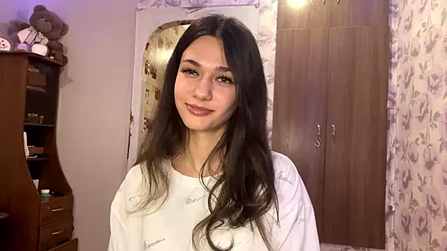 EunHendericks online show from 11/11/25, 11:21