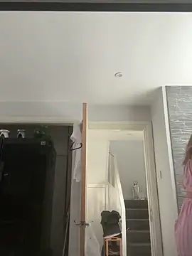 Cutebrowneyes  online show from 12/14/25, 01:05