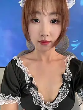 Snapshot of GG-BONG1 chatting on 07/20/26, 10:39 GG-BONG1 online show from 07/20/26, 10:39