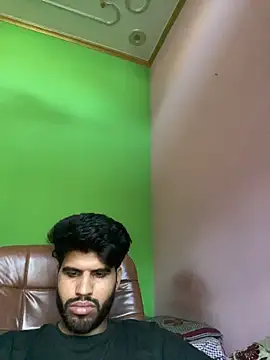 Snapshot of hotyyyyjonny chatting on 06/03/26, 04:04 hotyyyyjonny online show from 06/03/26, 04:04