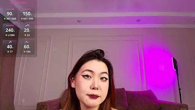 yummy yuna online show from 04/15/26, 07:21