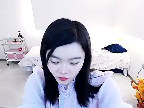 Shaurk online show from 12/16/25, 02:49